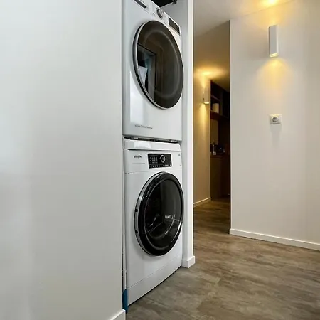 Homey - Studio Forest Cosy - Hyper Centre - Aux Portes De Geneve Apartment *